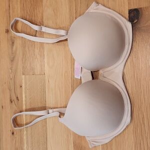 Victoria's Secret Pink Wear Everywhere bra 34B